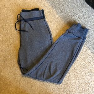 Lululemon joggers